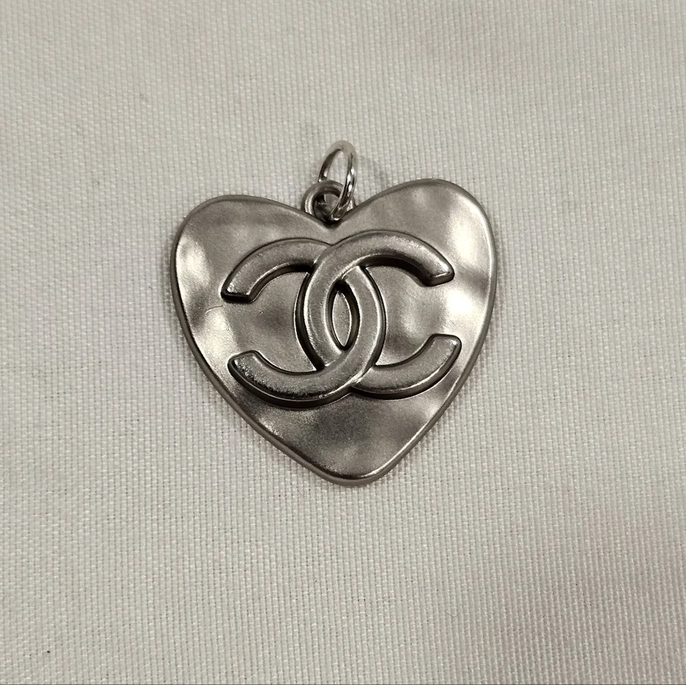 CHANEL Silver Heart CC Logo Pendant Charm